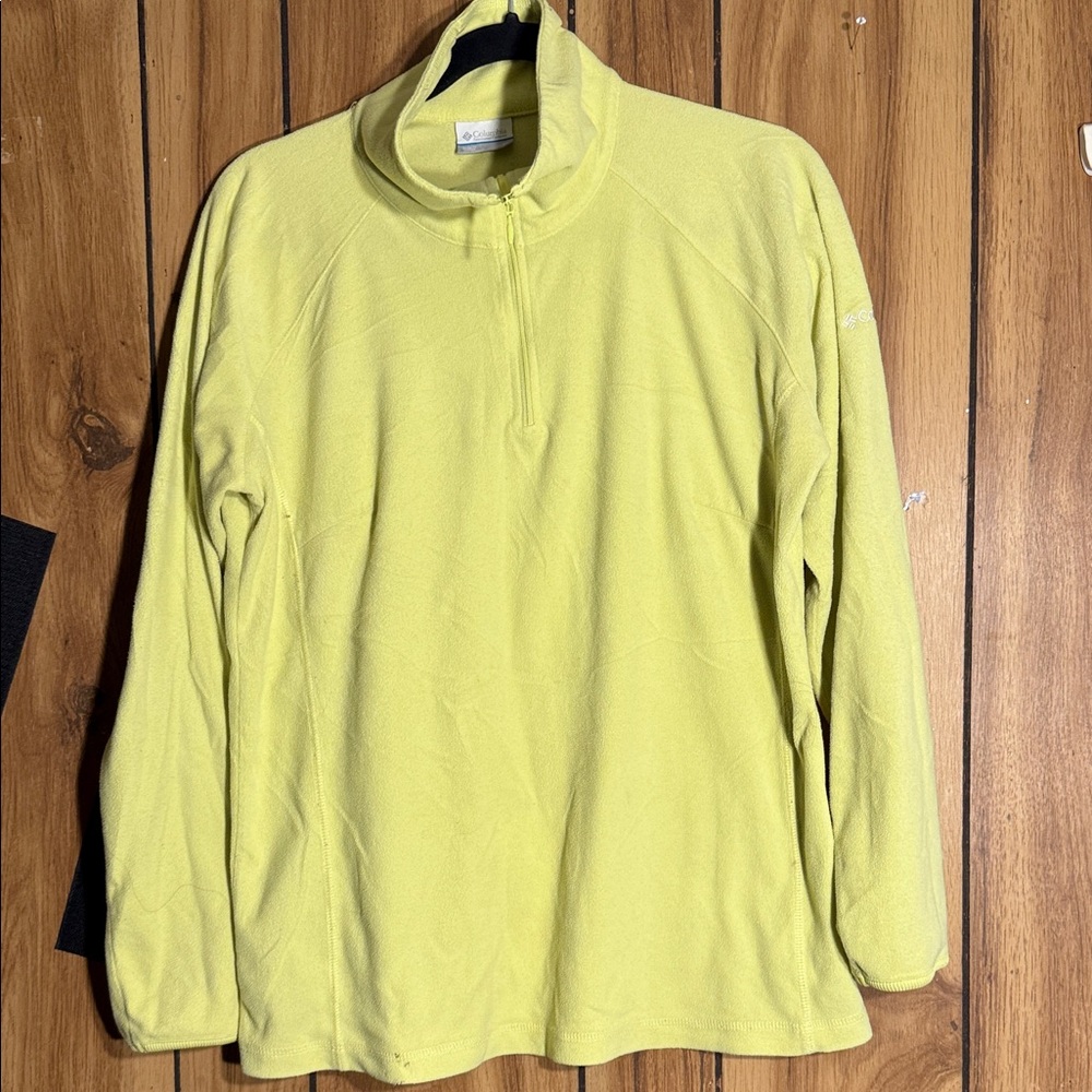 Columbia Light Yellow Fleece Pullover